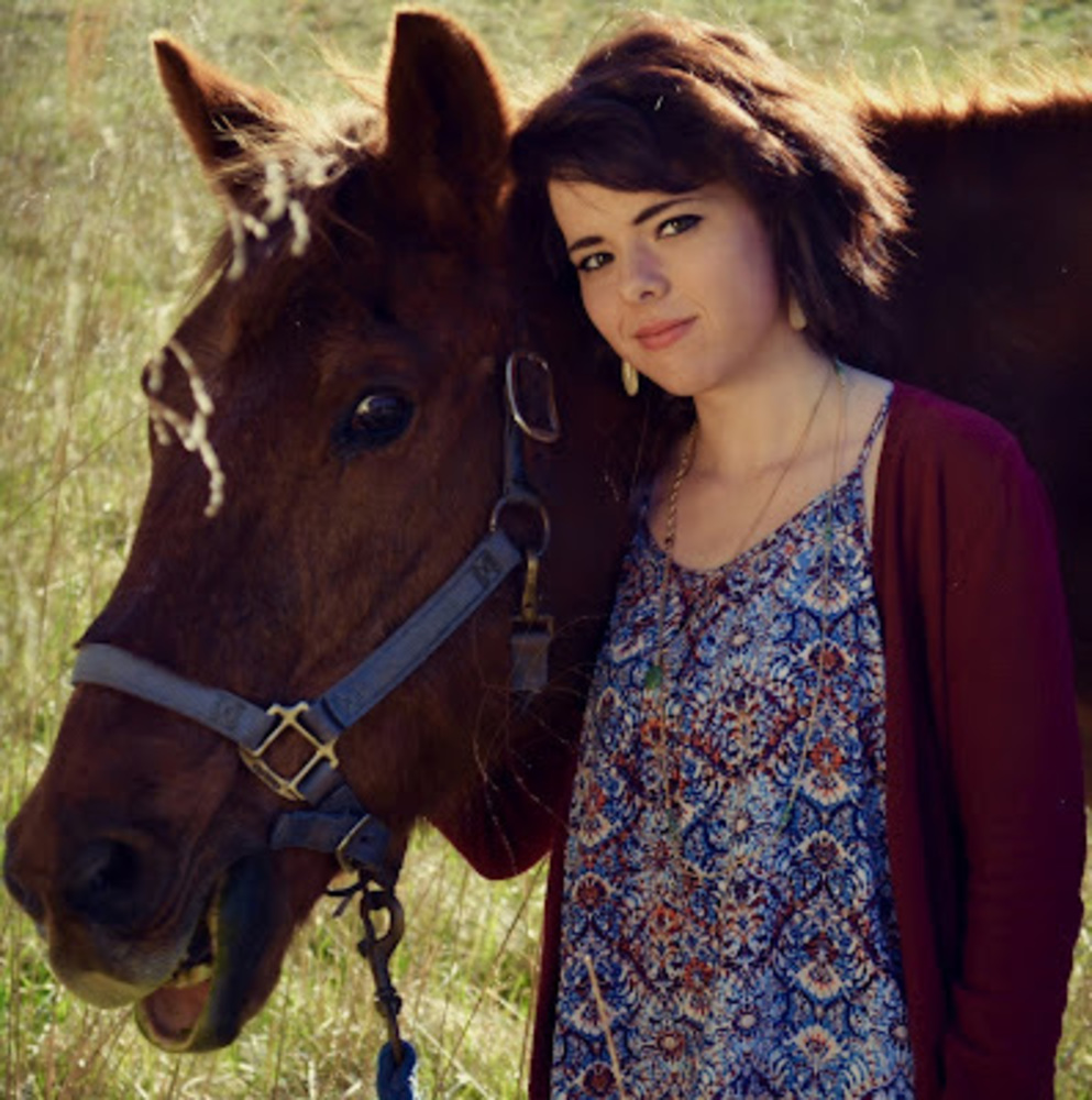 Meet your Posher, Georgiana